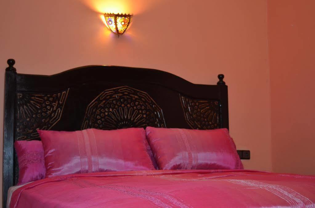 مكناز Riad Selma المظهر الخارجي الصورة